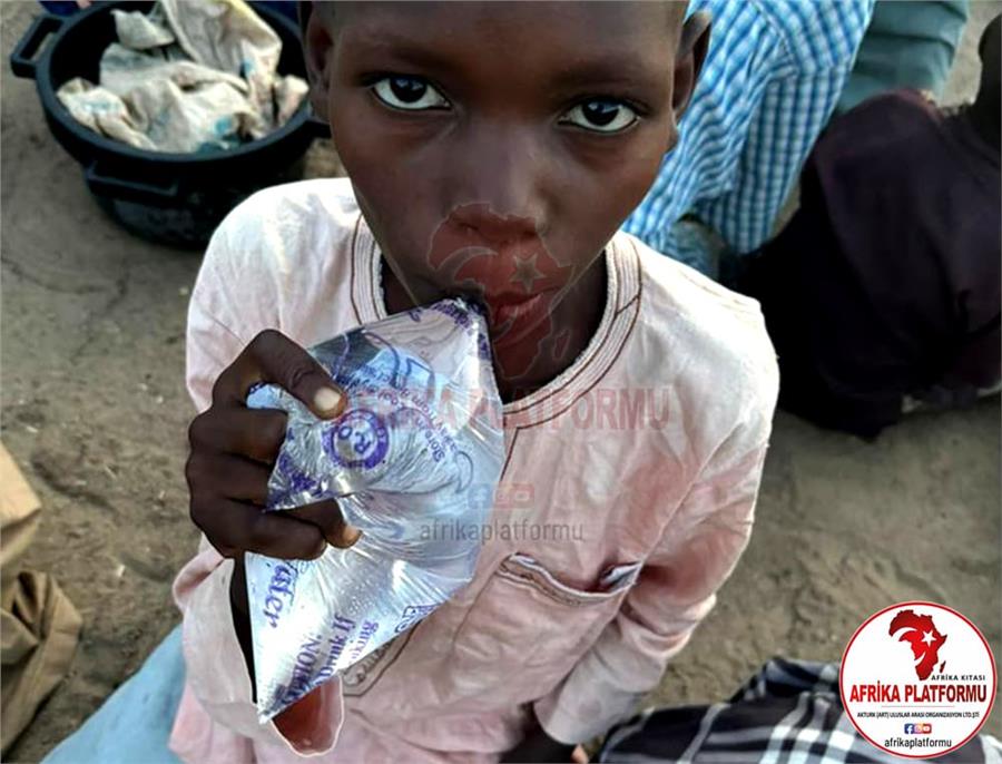 Afrika'da Yemek Organizasyonu 94