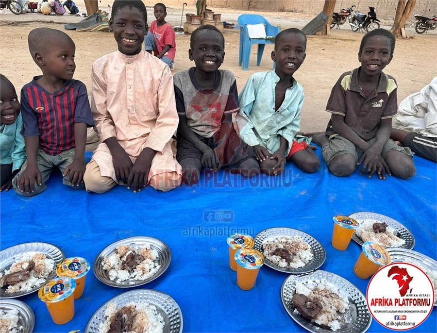 Afrika'da Yemek Organizasyonu 101