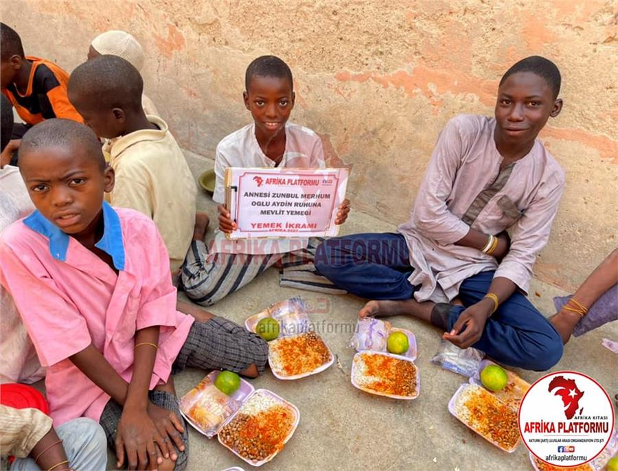 Afrika'da Yemek Organizasyonu 2