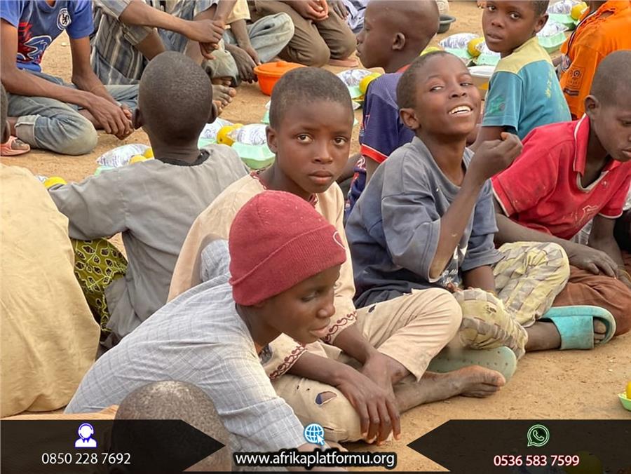 Afrika'da Yemek Organizasyonu 29