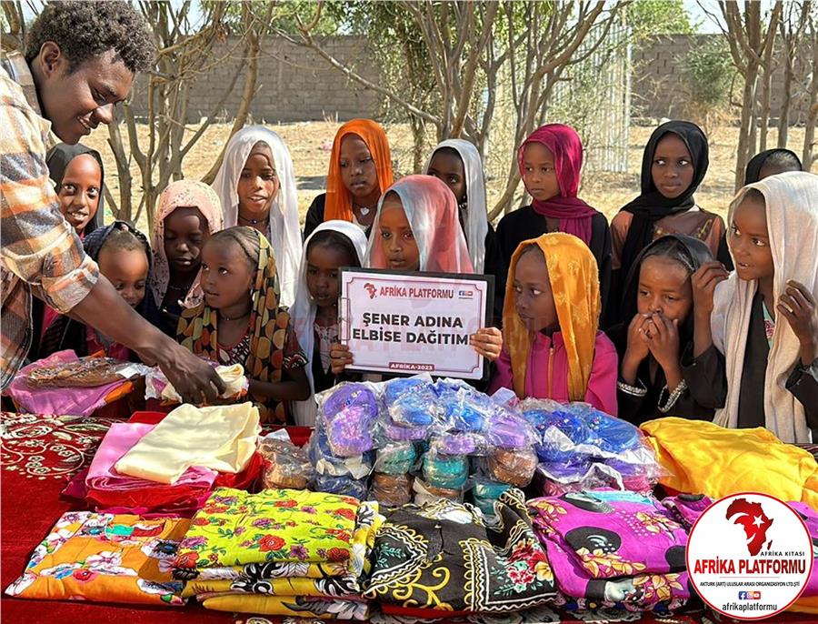 Afrika'da Elbise Organizasyonu 20